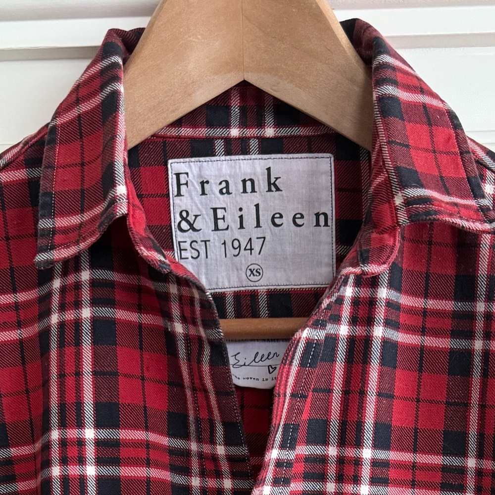 Frank & Eileen red and black plaid button up shirt XS - Picture 2 of 10